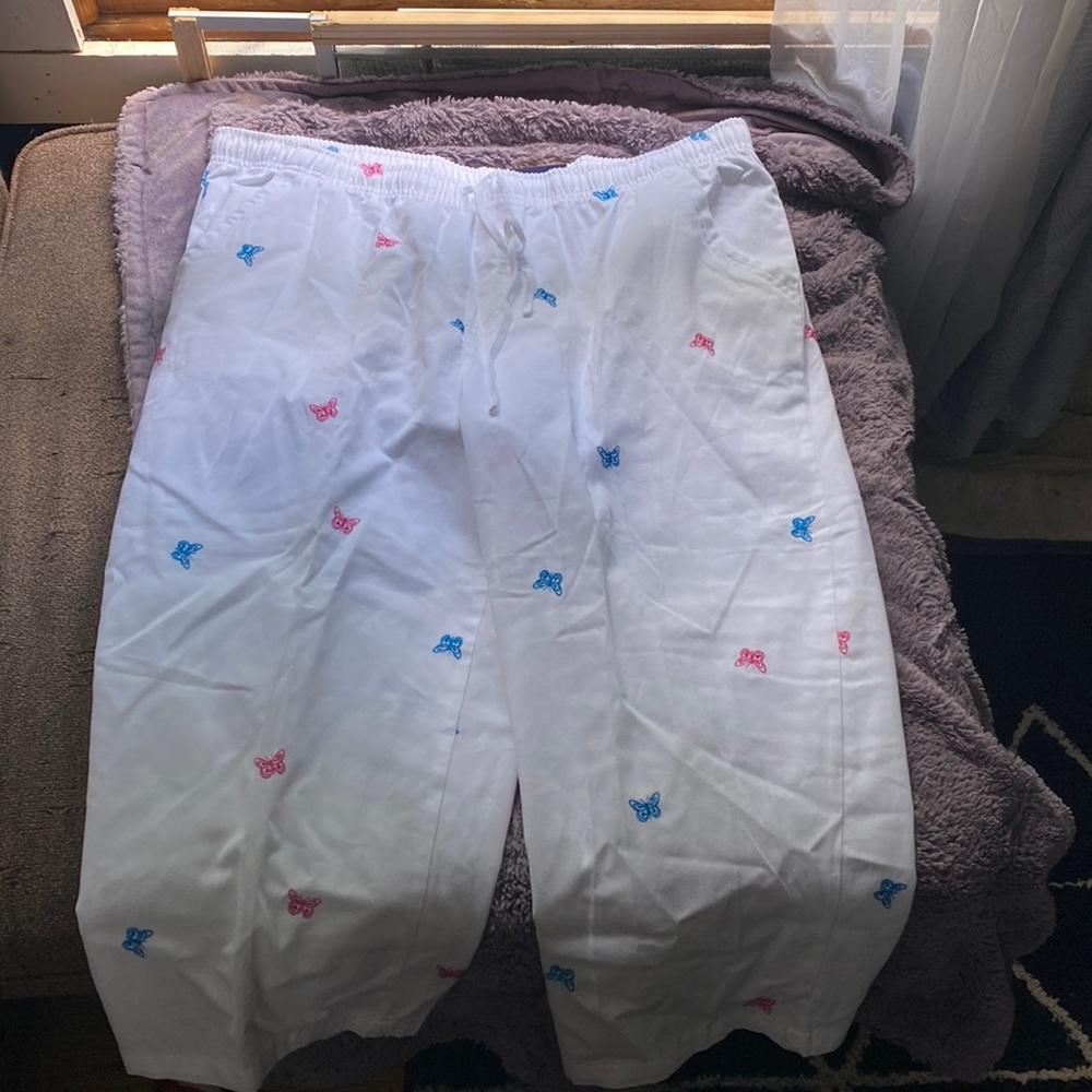 Women’s Capri Pants